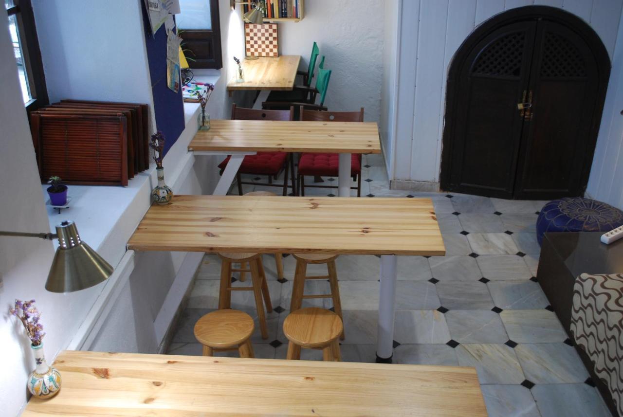 Backpacker Al-Katre Bed & Breakfast Кордоба Екстериор снимка